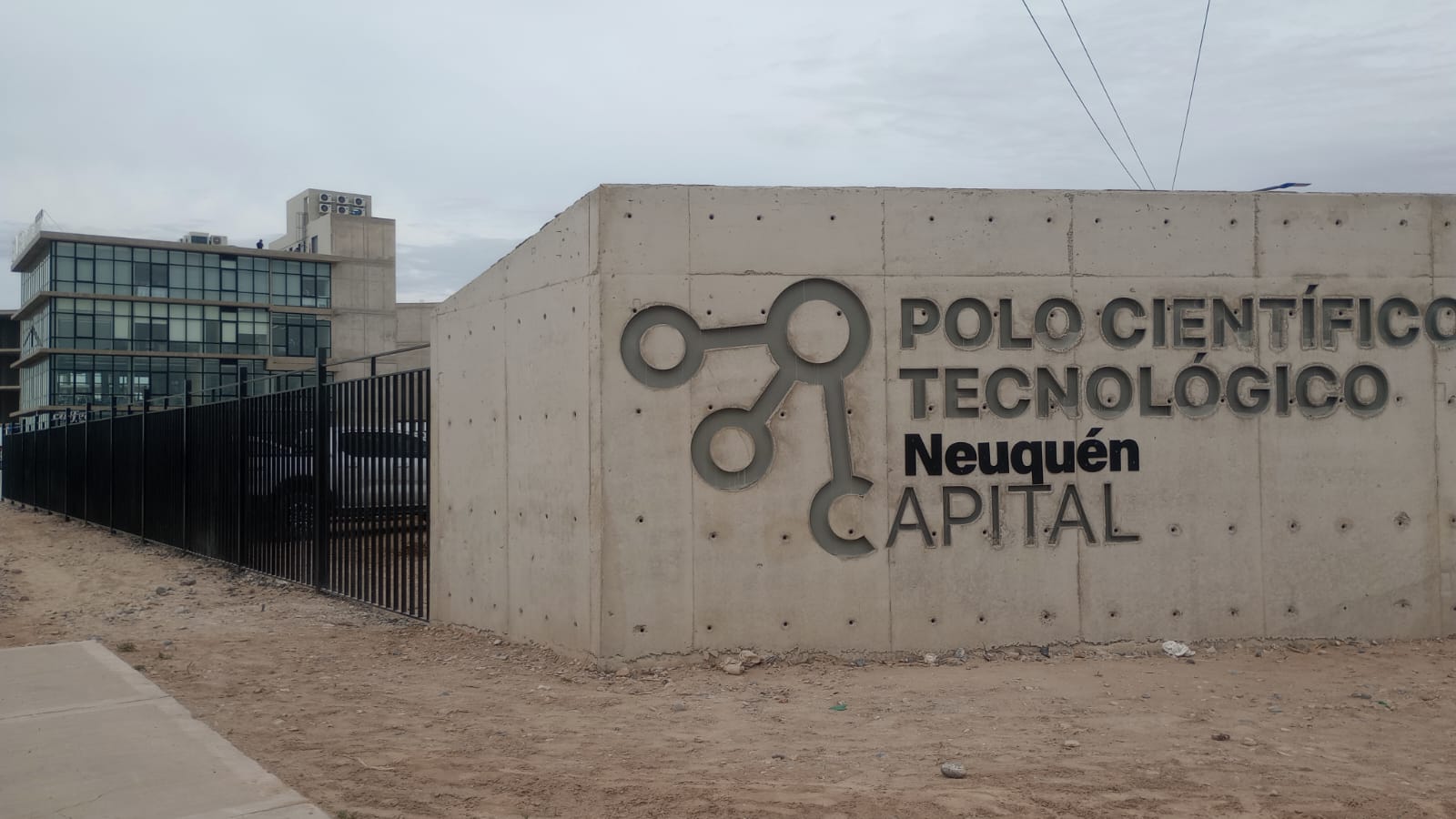 GAIDO Y FIGUEROA INAUGURARON EL POLO CIENTÍFICO TECNOLÓGICO EN NEUQUÉN