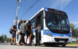PARO DE UTA: NO HAY COLECTIVOS HASTA LA CERO Y CUESTIONAMIENTOS A LA REFORMA LABORAL