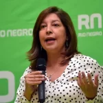 ARABELA CARRERAS APUNTÓ CONTRA EL OFICIALISMO Y LO ACUSÓ DE SER UNA “PYME DE CARGOS”