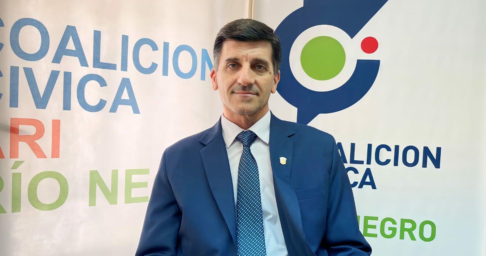 JAVIER ACEVEDO RECLAMÓ EL TRATAMIENTO DE SU PROYECTO DE EMERGENCIA SANITARIA