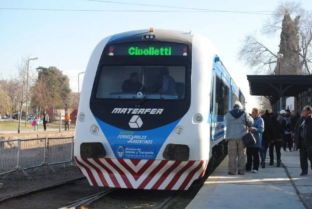 EL TREN DEL VALLE SUMA APOYOS PARA SU REGRESO: REACTIVAN LA COMISIÓN DESPUÉS DE 20 AÑOS