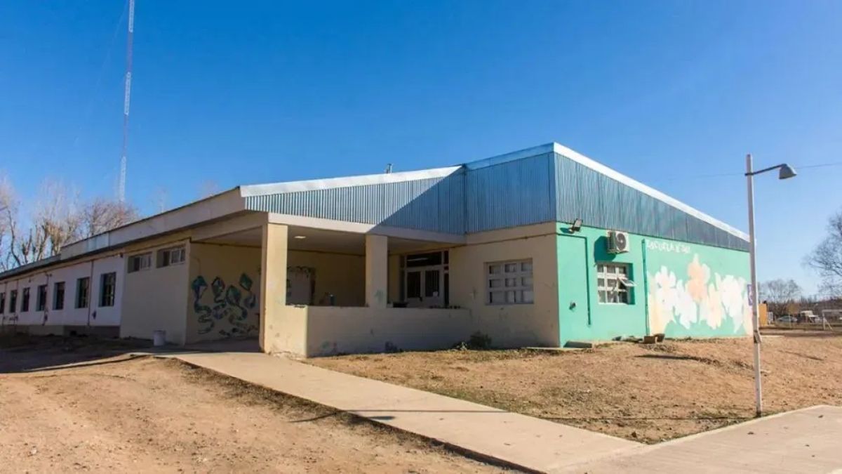 EL CONSEJO ESCOLAR ASEGURÓ QUE AVANZA EL MANTENIMIENTO Y LAS ESCUELAS SE PREPARAN PARA EL INICIO DE CLASES