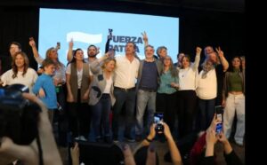 FUERZA PATRIA LARGÓ SU CAMPAÑA EN ROCA, “EL FORTÍN PERONISTA”