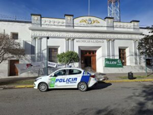 ALLEN: UNA EMPLEADA MUNICIPAL DENUNCIÓ PERSECUCIÓN, FALTA DE RESPUESTAS Y DESESPERACIÓN ECONÓMICA