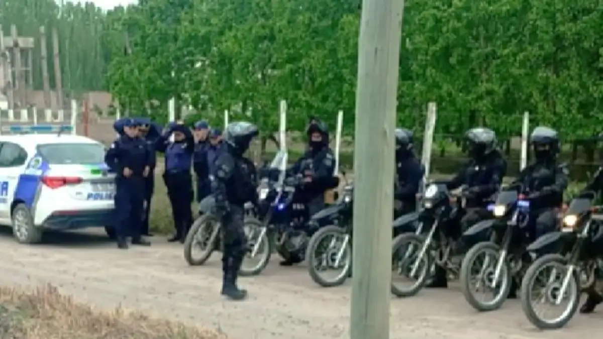 FUERTE OPERATIVO EN CIPOLLETTI: DESALOJARON EL LOTEO EL EDEN