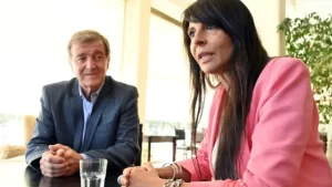 UNA ENCUESTA MUESTRA ALTA POLARIZACIÓN ENTRE LA LIBERTAD AVANZA Y FRENTE PATRIA EN RÍO NEGRO