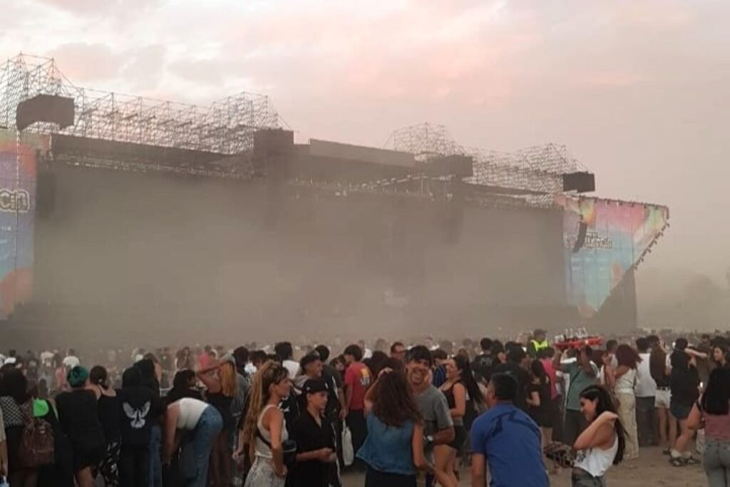 EL VIENTO SE ROBÓ EL PROTAGONISMO Y OBLIGÓ A LA SUSPENSIÓN DE LA FIESTA DE LA CONFLUENCIA