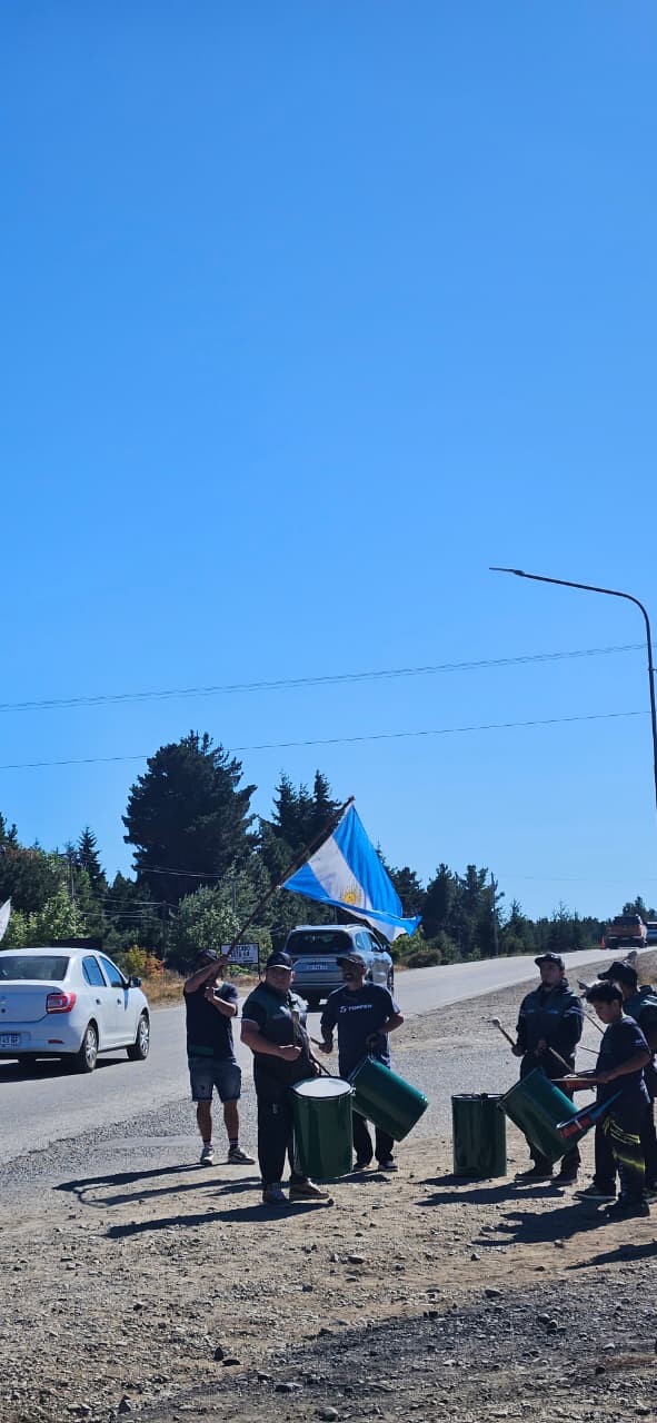 CAMIONEROS DESTACARON ACATAMIENTO TOTAL AL PARO EN RÍO NEGRO