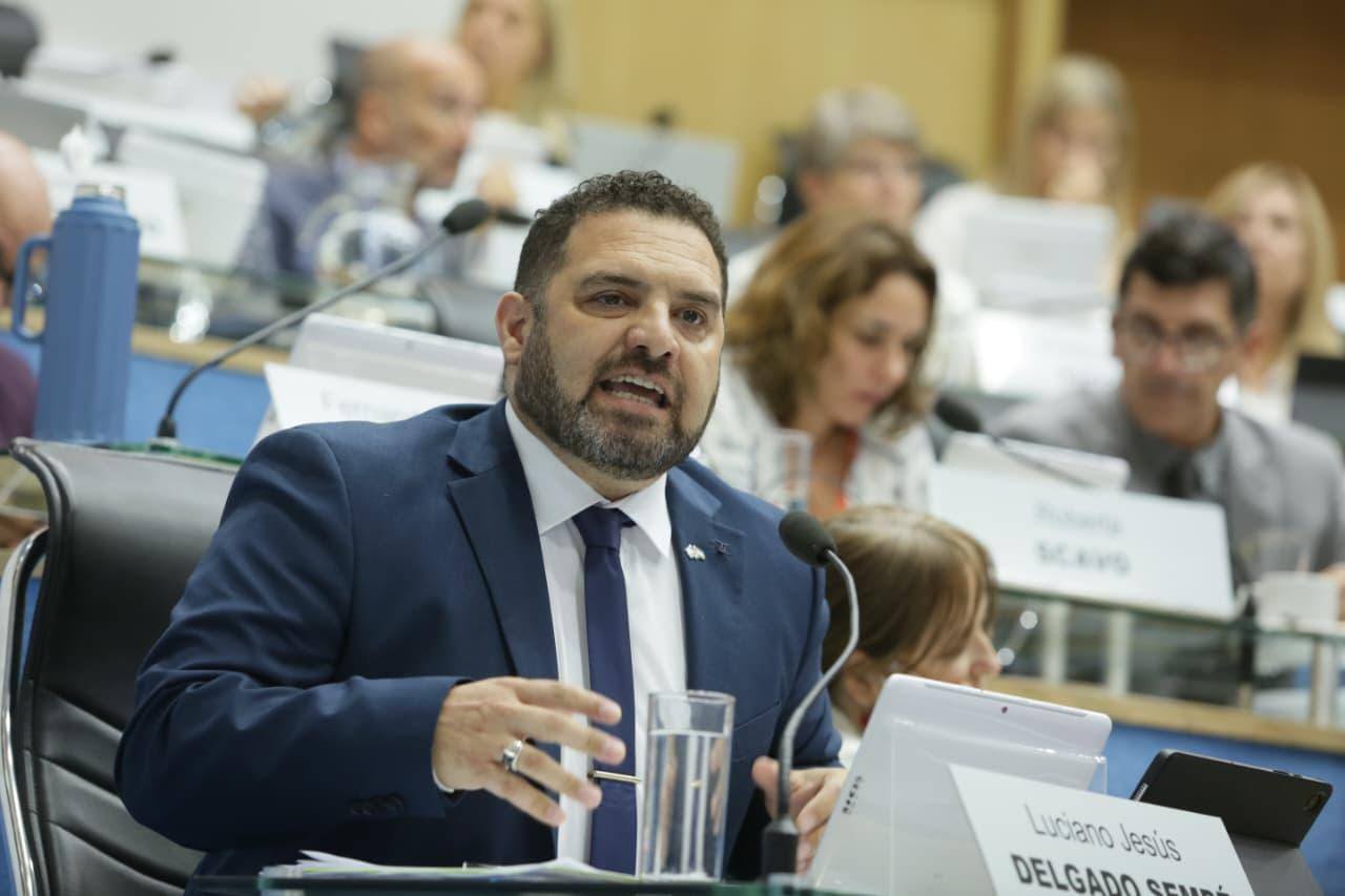 ACUSAN A EDERSA DE APURAR AUMENTOS SIN DEBATE REAL