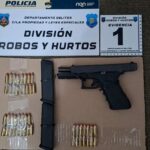 EXPULSAN A CINCO EXTRANJEROS Y SECUESTRAN UN ARSENAL