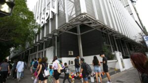 SUELDOS CON AUMENTO: LOS ESTATALES NEUQUINOS COBRAN EL JUEVES CON UN AUMENTO DE 9,13%