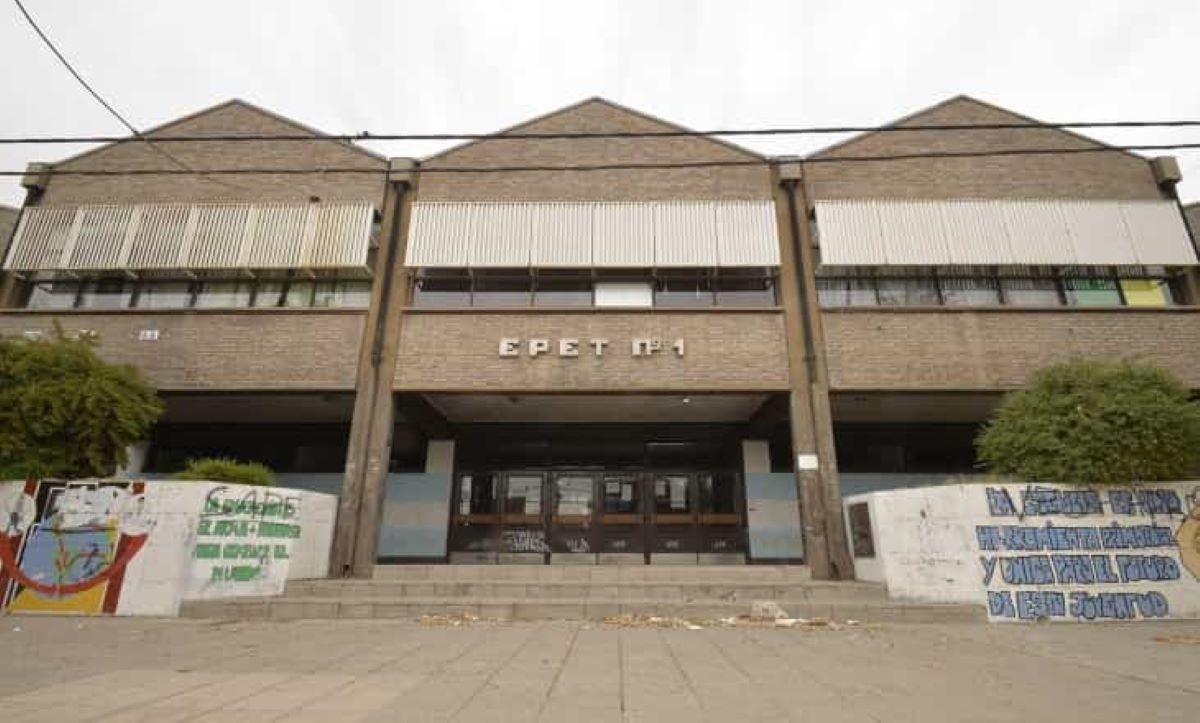 NUEVA AMENAZA EN UNA ESCUELA SECUNDARIA: “LOS VOY A MATAR A TODOS”