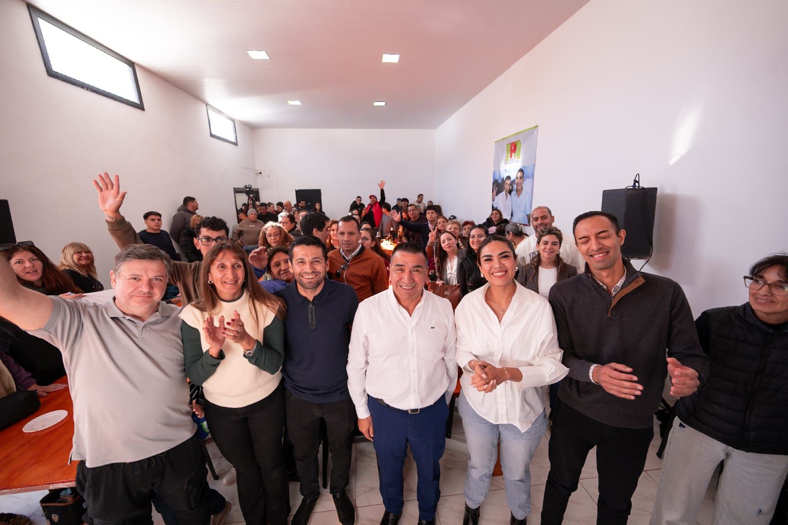 RIOSECO PIDIÓ “INTELIGENCIA Y MENOS ERRORES” PARA CONSTRUIR UNA ALTERNATIVA