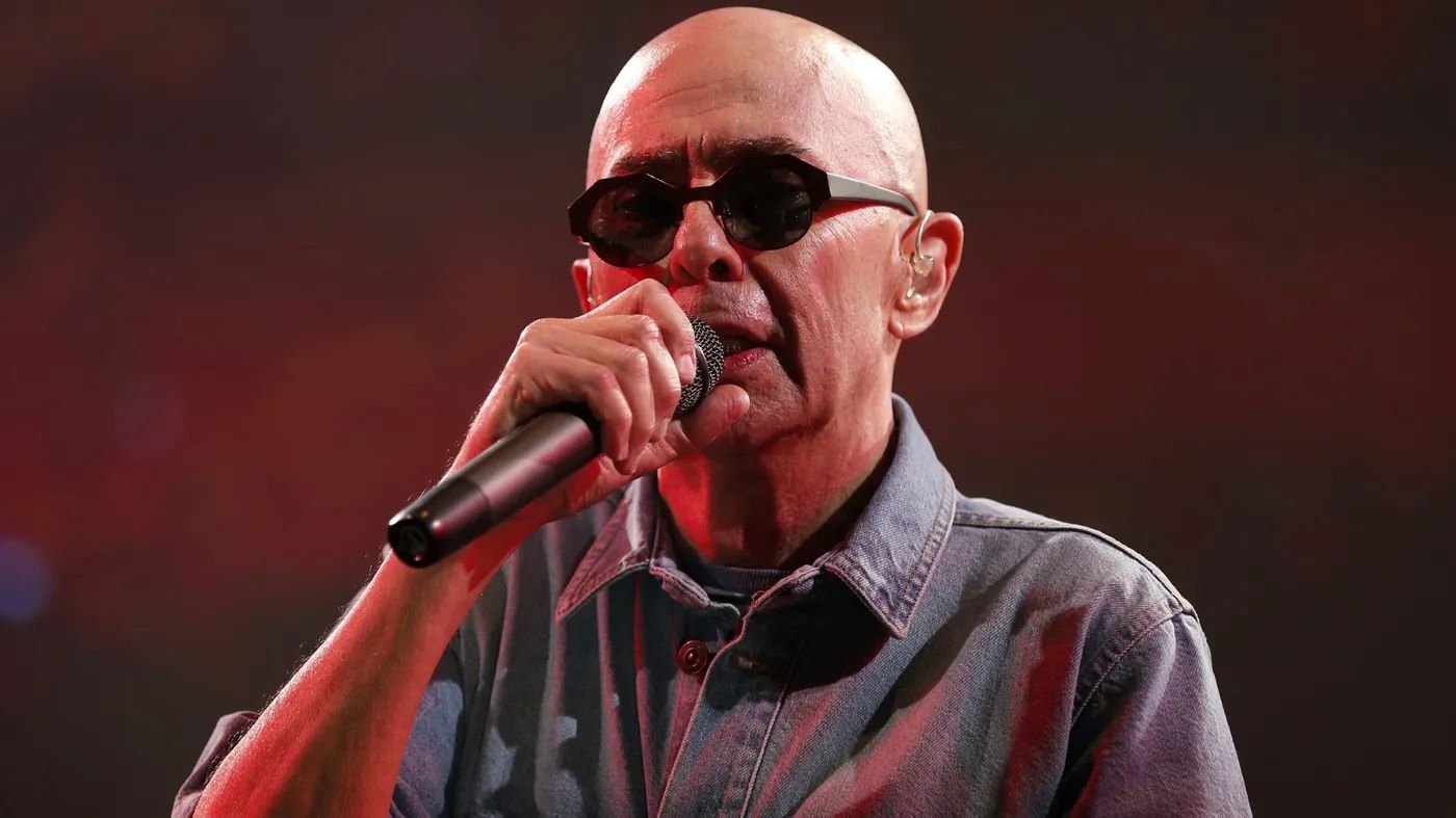 MURIÓ EL INDIO SOLARI: CONMOCIÓN Y DOLOR EN EL ROCK ARGENTINO