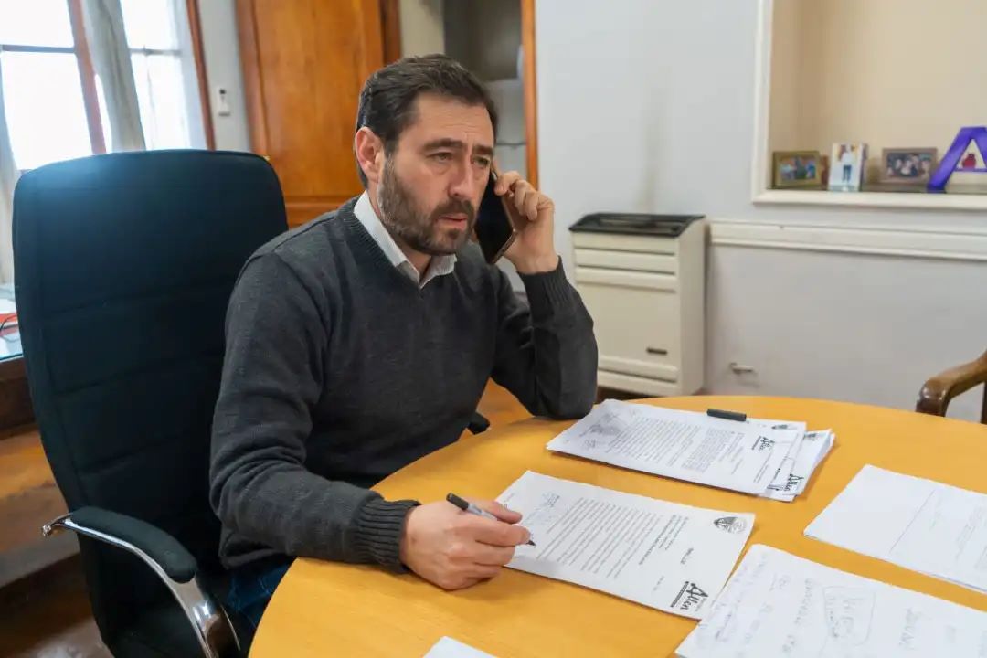 FORMULARÁN CARGOS AL INTENDENTE DE ALLEN POR PRESUNTA ADMINISTRACIÓN FRAUDULENTA