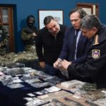 INCAUTAN ARMAMENTO PESADO Y MÁS DE 11 KILOS DE DROGA EN EL CORAZÓN DE VACA MUERTA