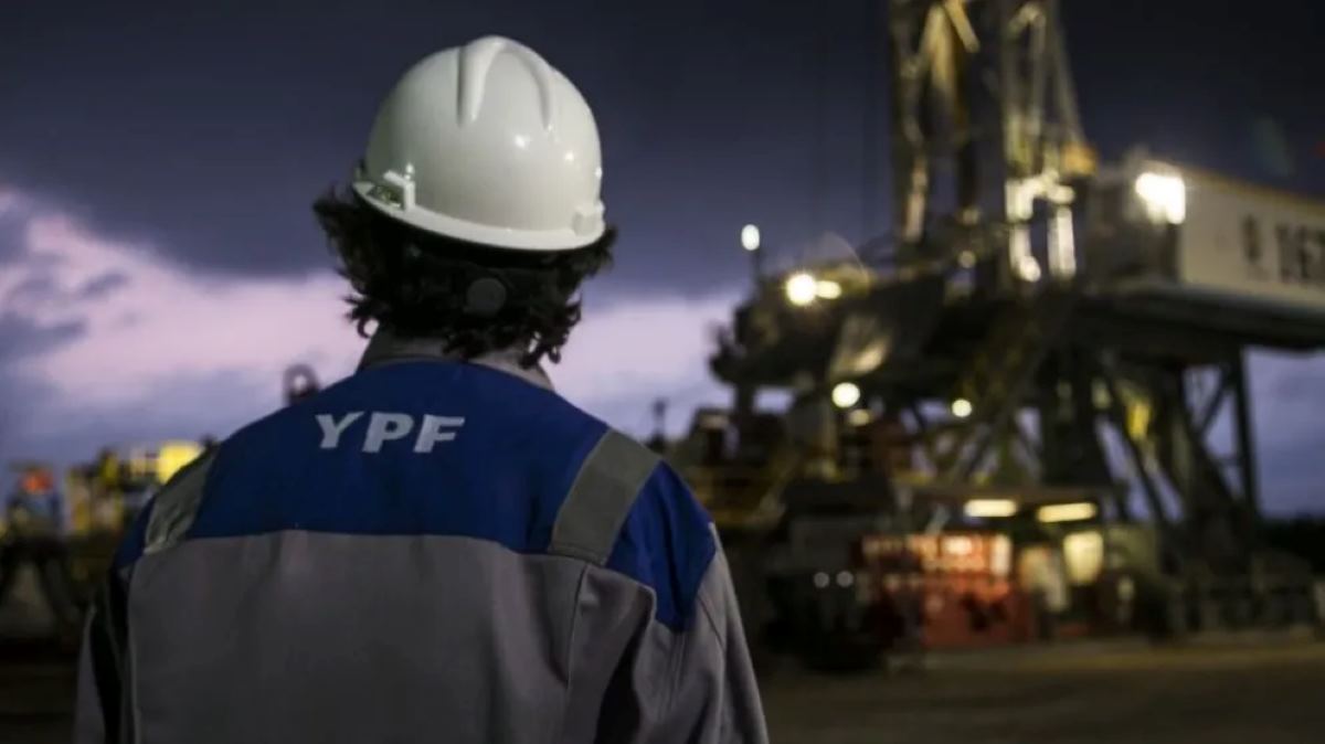 CONFLICTO EN VACA MUERTA: PYMES REGIONALES RECLAMAN A YPF UN REPARTO JUSTO DE LA RENTABILIDAD