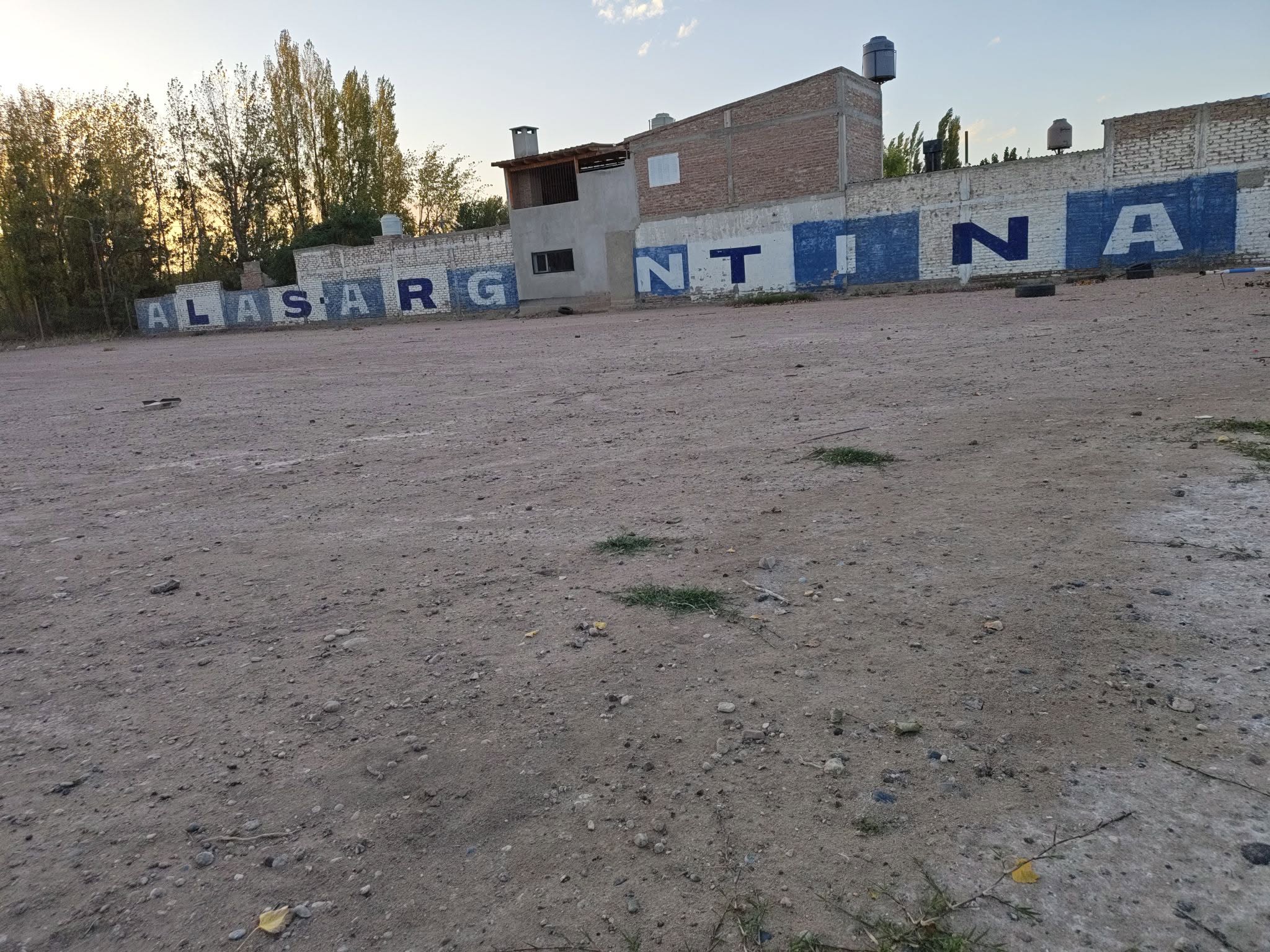 ALAS ARGENTINAS INICIARÁ ACCIONES LEGALES POR PRESUNTA ESTAFA EN SU CANCHA