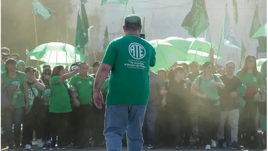 TENSIÓN EN ALLEN: ATE SE DECLARA EN ALERTA ANTE LA ACEFALÍA Y EL CHOQUE DE PODERES