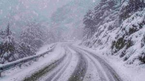 DESDE BARILOCHE HASTA CHOS MALAL: RÍO NEGRO Y NEUQUÉN BAJO ALERTA POR NIEVE