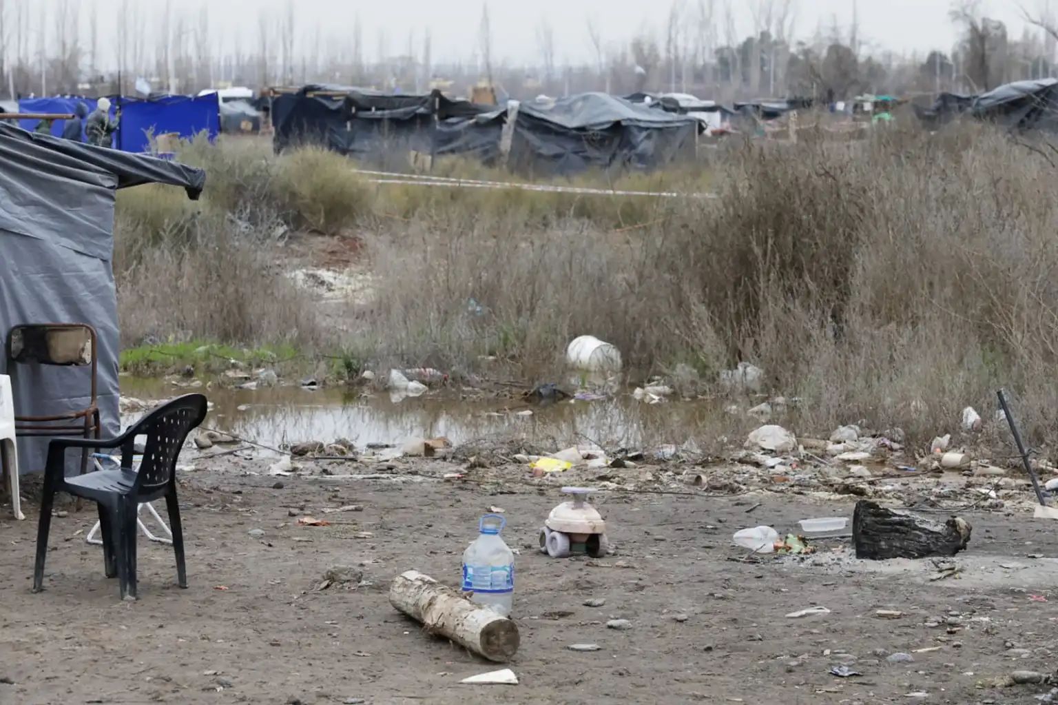 EL CERCO JUDICIAL ACELERA LA SALIDA DE FAMILIAS EN LA TOMA DEL OESTE NEUQUINO