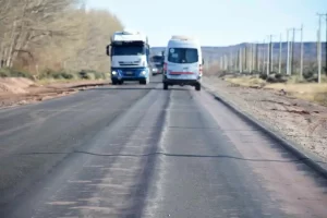 PEAJES EN NEUQUÉN: COMIENZAN EN ENERO EN LA RUTA 7 CON FOCO EN EL TRANSPORTE PESADO