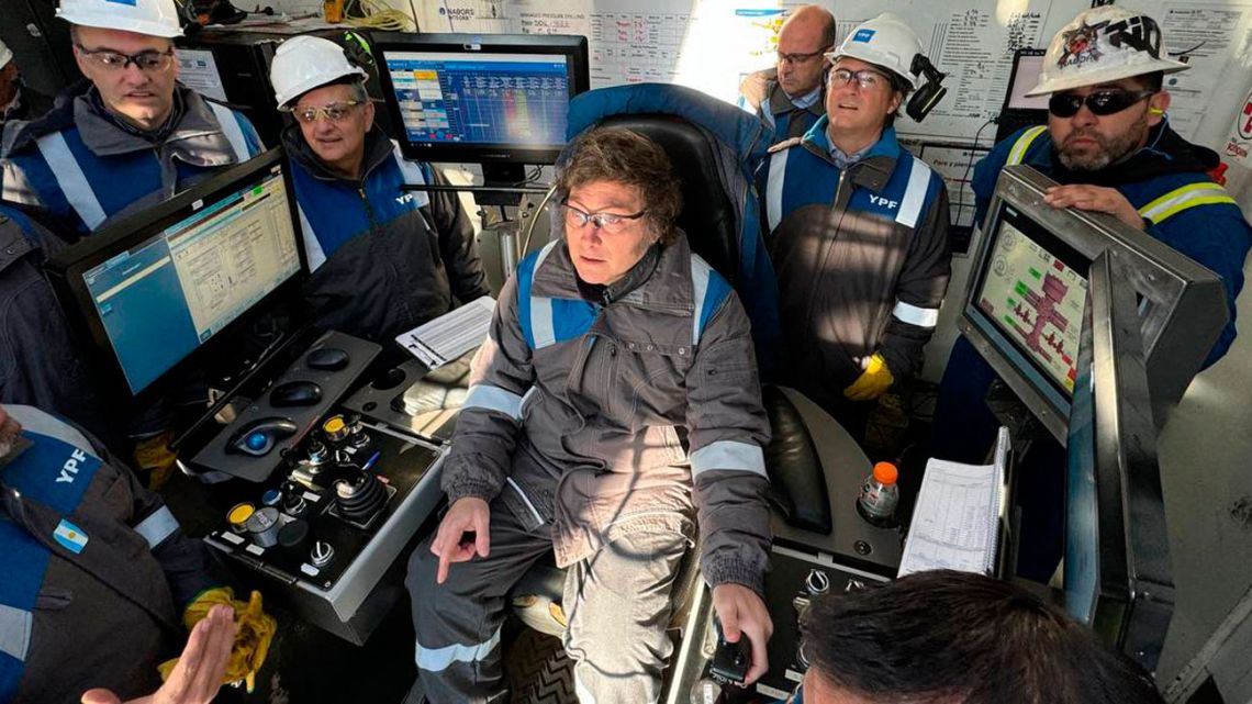 JAVIER MILEI VISITARÁ NEUQUÉN PARA PARTICIPAR DE LA EXPO OIL & GAS PATAGONIA