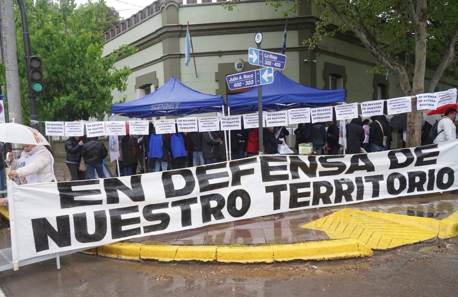 SINDICATOS Y ORGANIZACIONES DE NEUQUÉN RECHAZARON LA DEROGACIÓN DE LA LEY DE TIERRAS