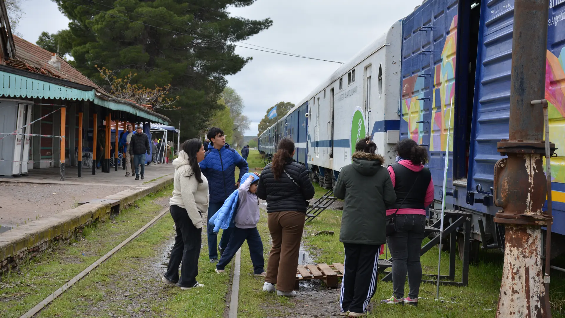 EL TREN 9 DE JULIO REALIZÓ MÁS DE 1.400 ATENCIONES EN RÍO COLORADO Y CONTINÚA SU RECORRIDO EN DARWIN