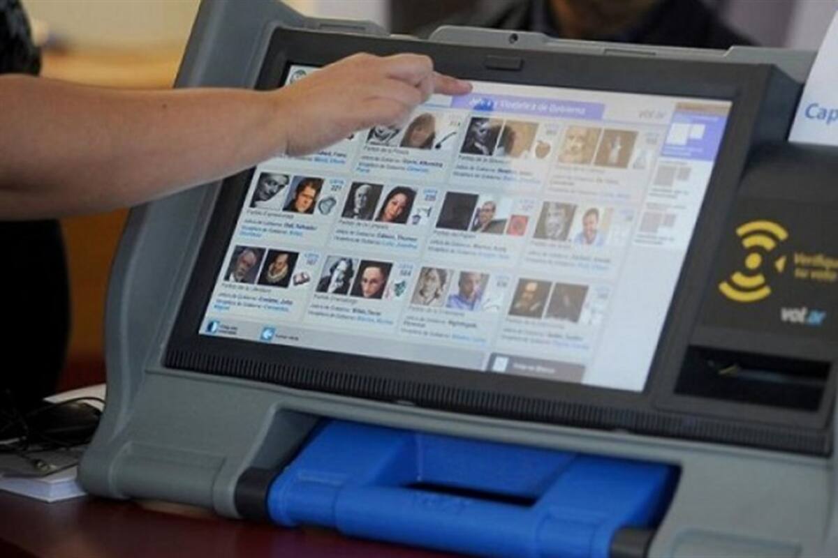 ELECCIONES 2027: LICITAN MÁQUINAS DE BOLETA ÚNICA Y SE ACELERAN LOS TIEMPOS ELECTORALES EN LA PROVINCIA